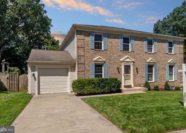 Property at 5962 Powells Landing Rd, Burke, VA 22015, 3 beds, 2.5 baths