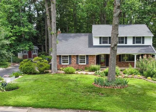 Property at 101 Maplewood Ln, Wilmington, DE 19810, 4 beds, 2.5 baths