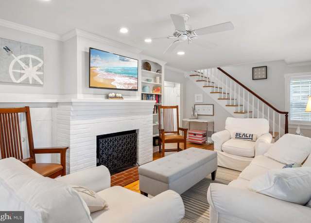 Property at 19 Laurel St, Rehoboth Beach, DE 19971, 3 beds, 2 baths