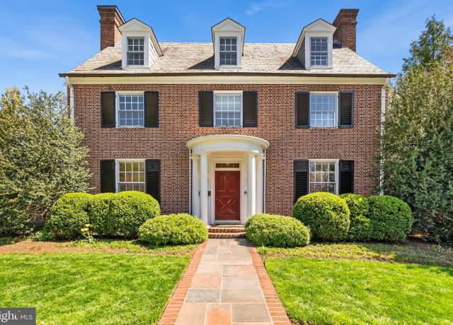 Property at 4409 Bedford Pl, Baltimore, MD 21218, 5 beds, 3.5 baths