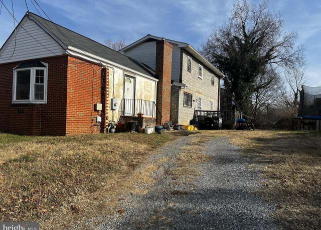 Property at 713 59th Pl, Capitol Heights, MD 20743, 3 beds, 2 baths