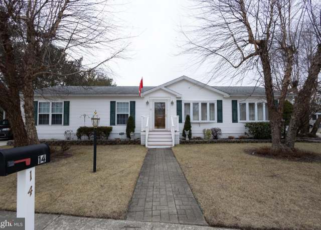 Property at 14 Oaks Dr, Mays Landing, NJ 08330, 2 beds, 2 baths