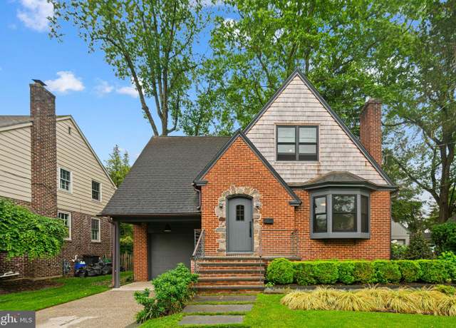 Property at 206 Homestead Ave, Haddonfield, NJ 08033, 3 beds, 1.5 baths