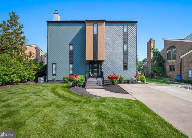 Property at 110 Rue Du Boise, Cherry Hill, NJ 08003, 4 beds, 4.5 baths