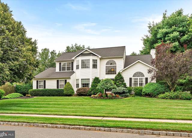 Property at 5 Cottage Place Dr, Robbinsville, NJ 08691, 4 beds, 2.5 baths