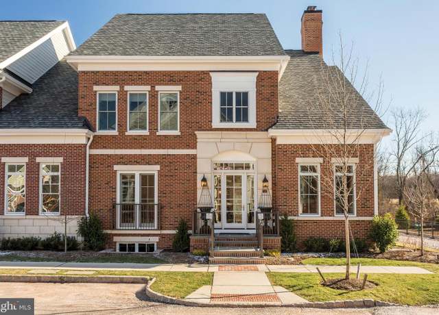 Property at 32 Creek Run, New Hope, PA 18938, 4 beds, 4.5 baths