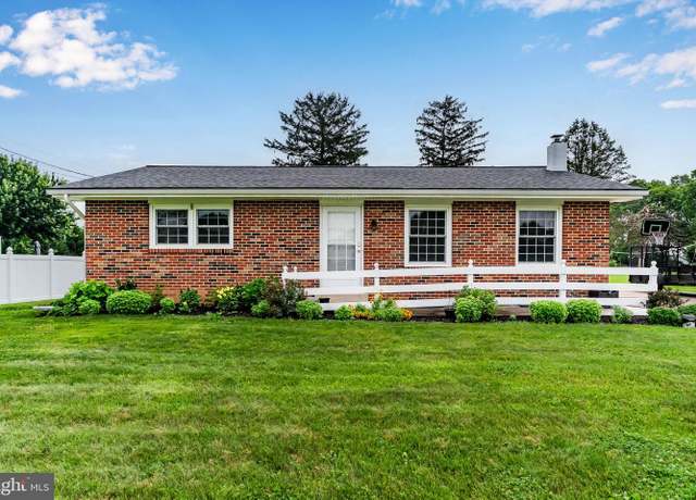 Property at 34 Bare Rd, Mechanicsburg, PA 17050, 2 beds, 1 bath