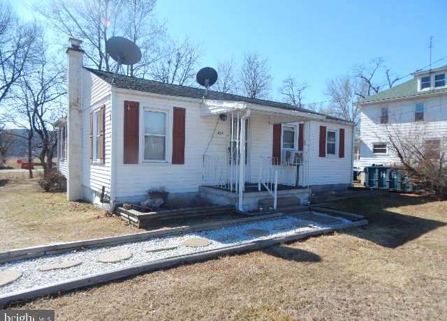 Property at 924 Old Berwick Rd, Bloomsburg, PA 17815, 2 beds, 1 bath