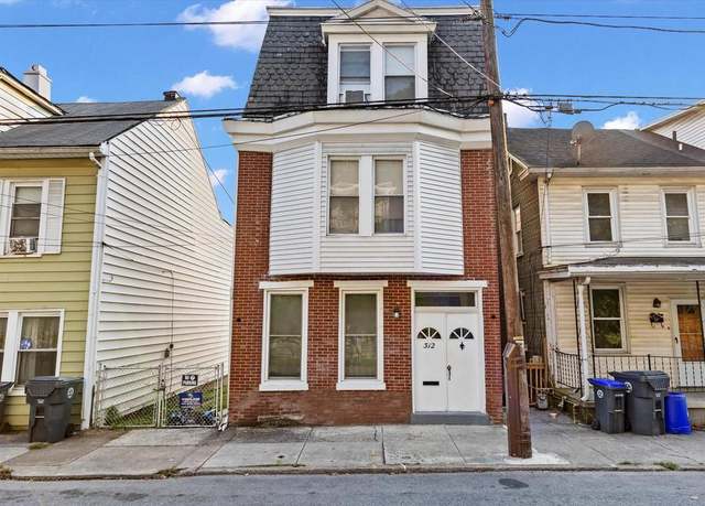 Property at 312 N 2nd St, Steelton, PA 17113, 5 beds, 1.5 baths