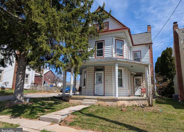 Property at 194 Nashville Blvd, Spring Grove, PA 17362, 4 beds, 2 baths