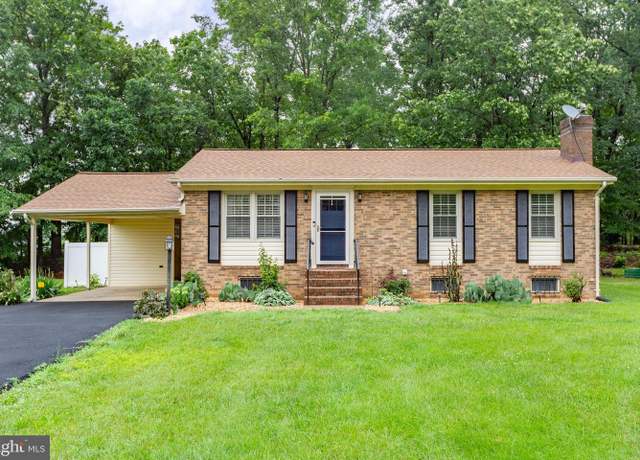 Property at 405 Confederate Blvd, Fredericksburg, VA 22401, 3 beds, 2.5 baths