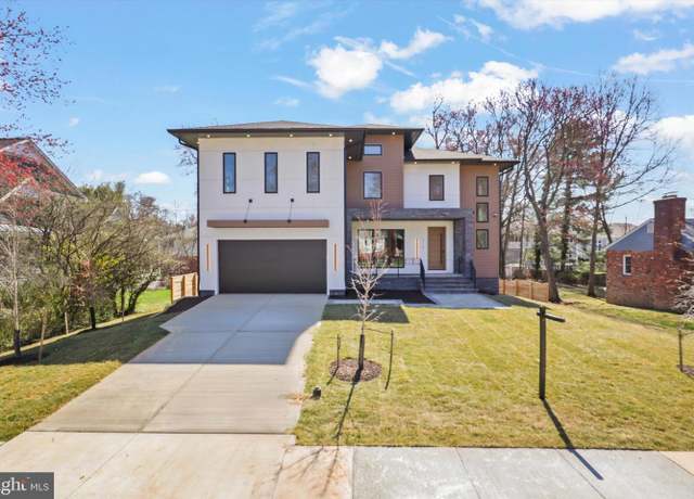Property at 310 Johnson St SW, Vienna, VA 22180, 6 beds, 6.5 baths