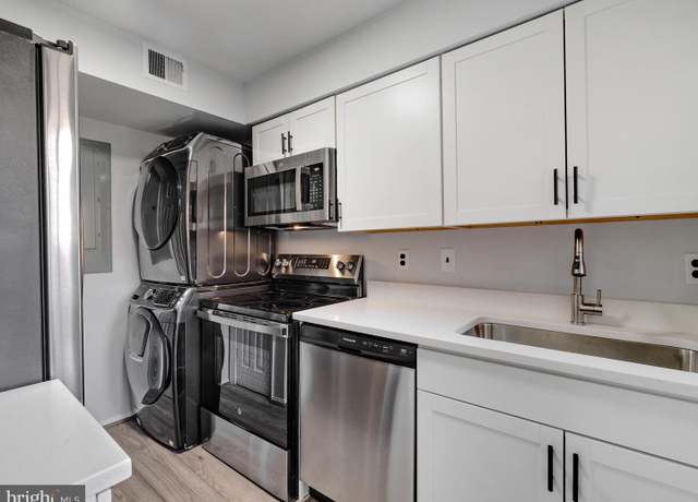 Property at 3806 V St SE #202, Washington, DC 20020, 2 beds, 1 bath