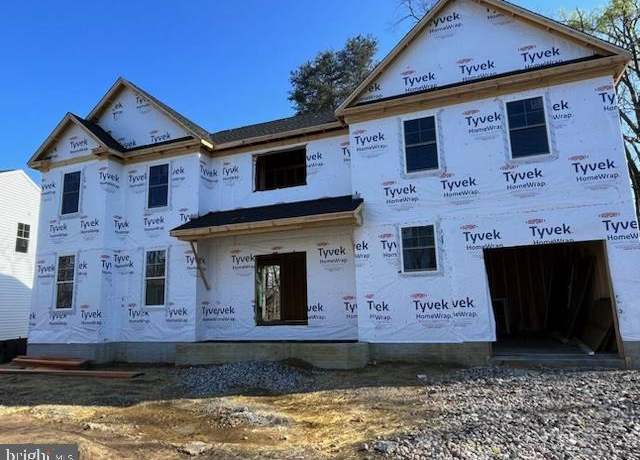 Property at 403 Alameda Pkwy, Arnold, MD 21012, 4 beds, 2.5 baths