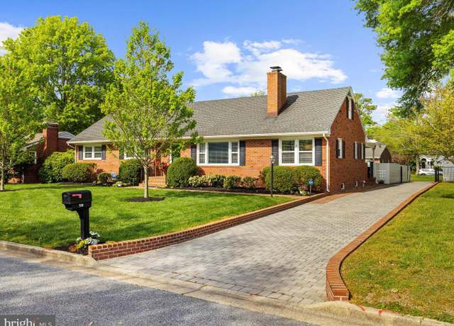 Property at 709 Elwood Ave, Easton, MD 21601, 3 beds, 2.5 baths