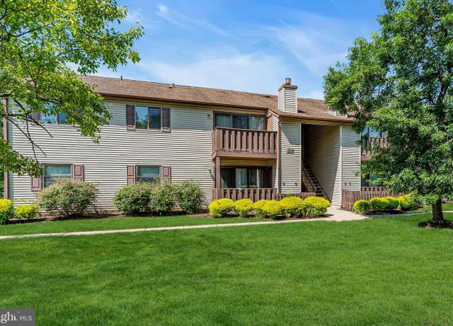 Property at 1205 Maresfield Ct, Marlton, NJ 08053, 2 beds, 2 baths