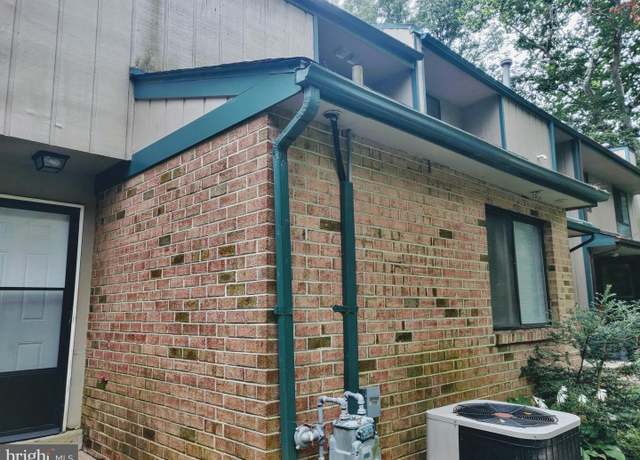 Property at 1708 Timbercreek, Clementon, NJ 08021, 3 beds, 2.5 baths