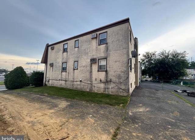 Property at 239-239A Glenside Ave, Holmes, PA 19043, 4 beds