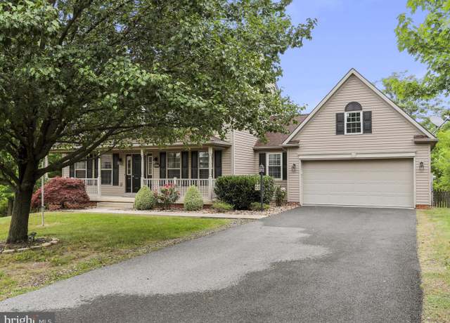 Property at 10958 Doeshire Ter, Mercersburg, PA 17236, 4 beds, 3 baths