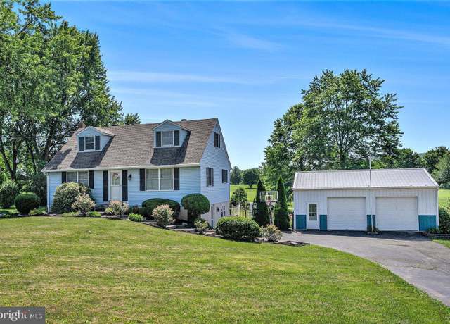 Property at 2900 New Hanover Square Rd, Gilbertsville, PA 19525, 4 beds, 2 baths