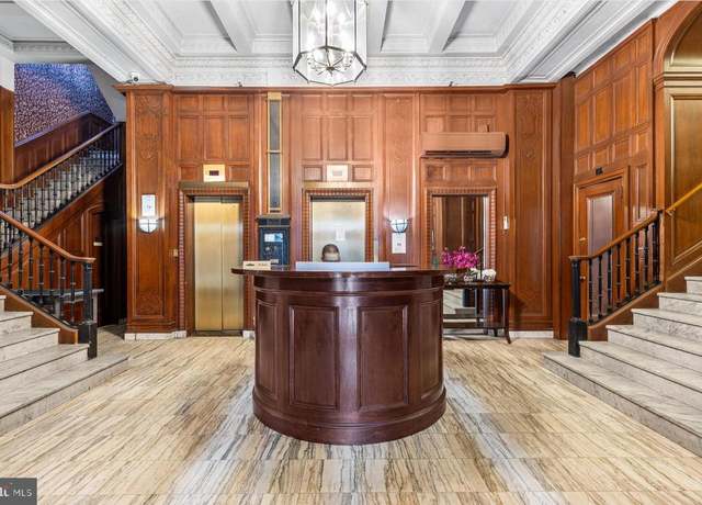 Property at 250 S 13th St Unit 12E, Philadelphia, PA 19107, 1 bed, 1 bath