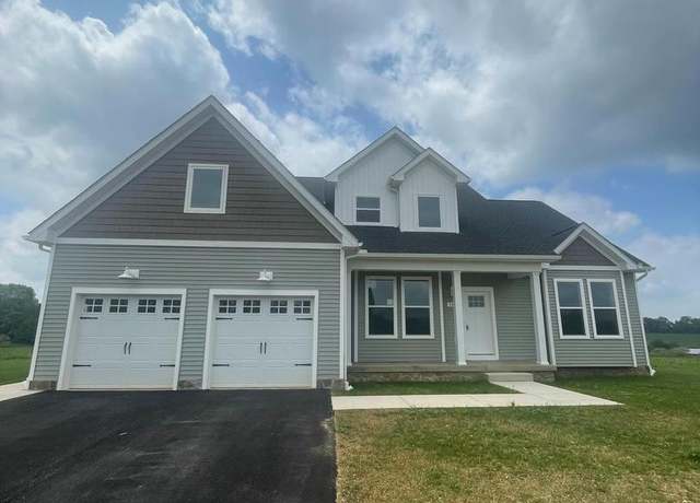 Property at 347 Steeple View Dr #11, Hanover, PA 17331, 4 beds, 2.5 baths