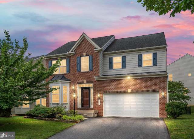 Property at 1201 Preserve Ln, Fredericksburg, VA 22401, 4 beds, 2.5 baths