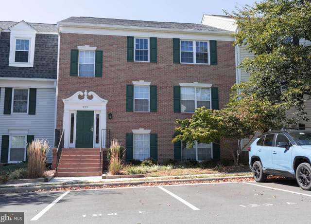 Property at 123 Fort Evans Rd SE Unit D, Leesburg, VA 20175, 2 beds, 2 baths