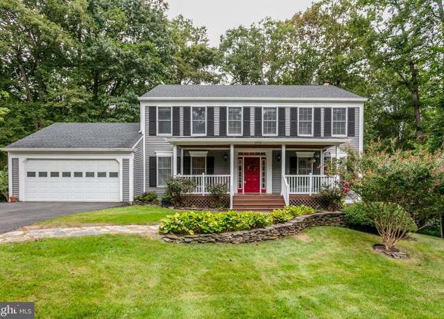 Property at 12992 Shadwell Ct, Woodbridge, VA 22192, 4 beds, 3.5 baths