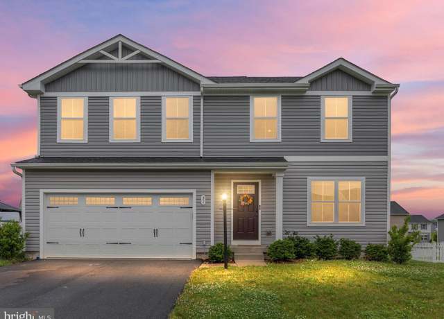 Property at 31 Costilla Way, Hedgesville, WV 25427, 4 beds, 2.5 baths