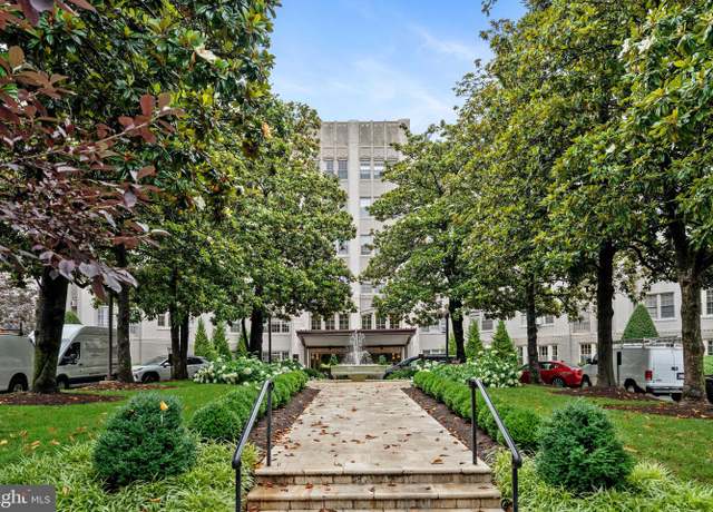 Property at 2737 Devonshire Pl NW #321, Washington, DC 20008, 1 bed, 1 bath