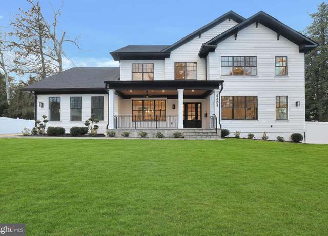 Property at 4404 Clearbrook Ln, Kensington, MD 20895, 6 beds, 6.5 baths