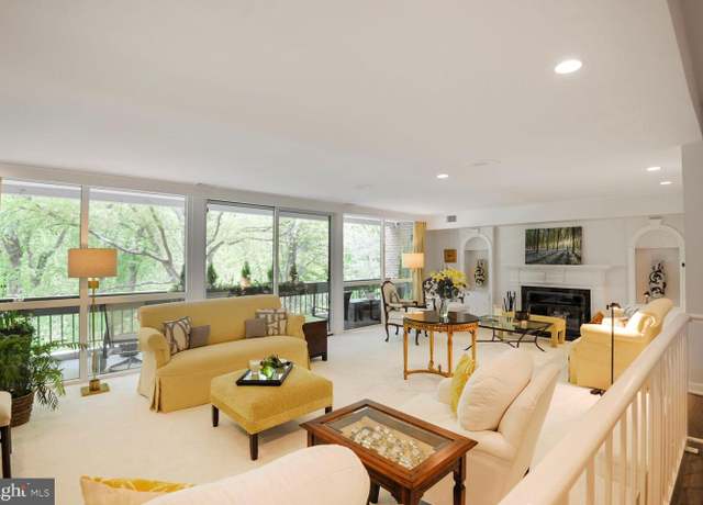 Property at 4956 Sentinel #306, Bethesda, MD 20816, 3 beds, 2.5 baths