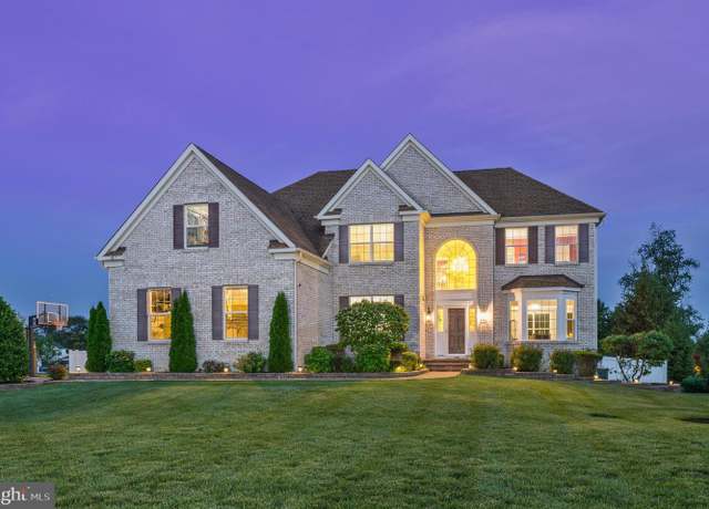 Property at 102 Tuscan Ln, Mullica Hill, NJ 08062, 4 beds, 3.5 baths