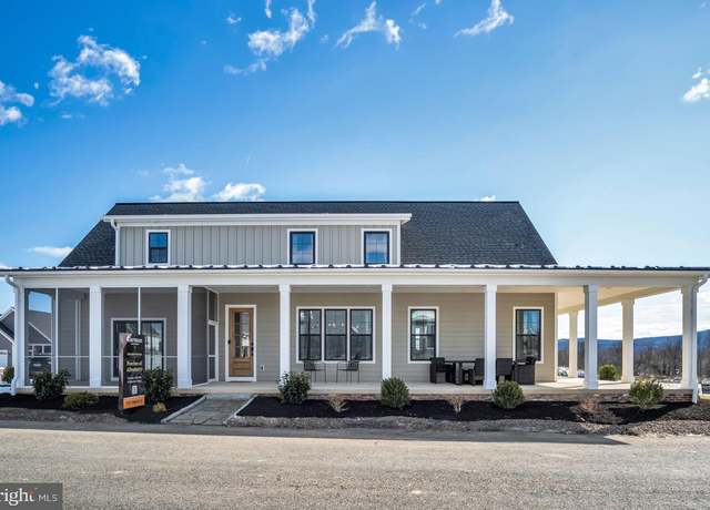 Property at 263 Breeches Run #76, Boiling Springs, PA 17007, 3 beds, 2.5 baths