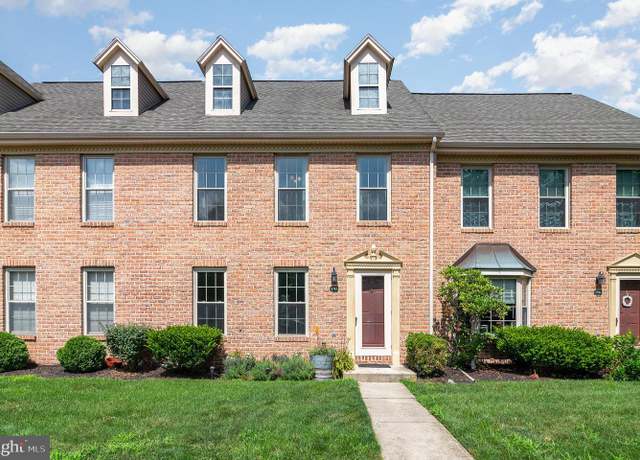 Property at 1752 Peyton Randolph Ct, New Cumberland, PA 17070, 3 beds, 3 baths