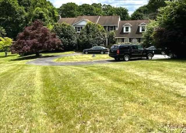 Property at 121 Davis Rd, Malvern, PA 19355, 6 beds, 4 baths