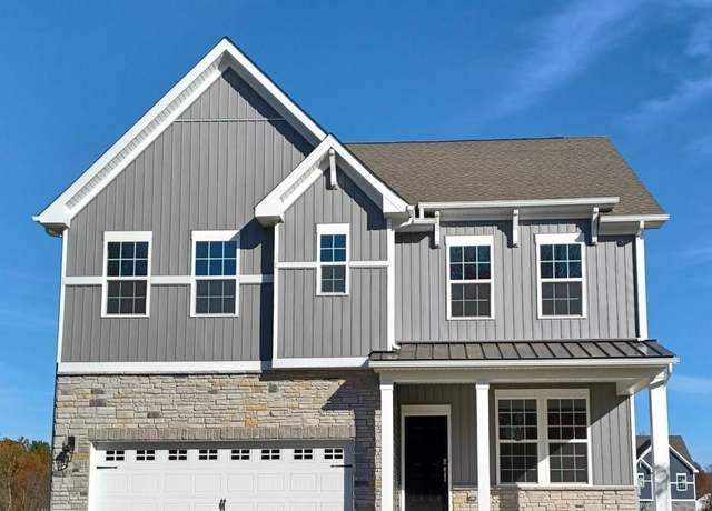 Property at 311 Knollwood Dr, Forks Township, PA 18040, 4 beds, 2.5 baths