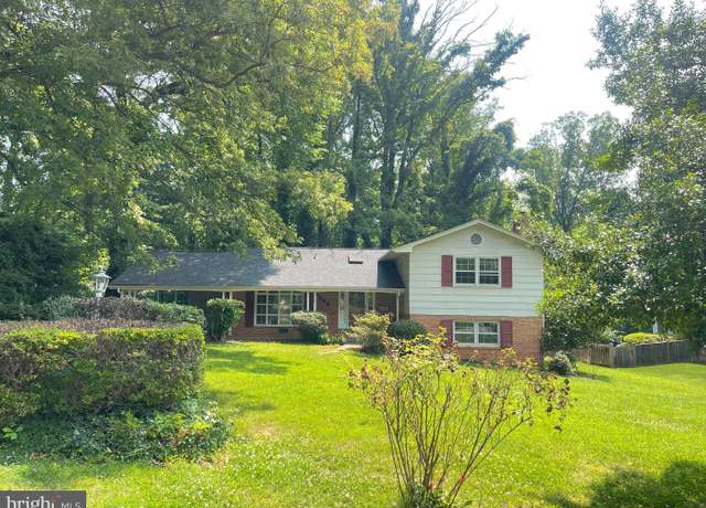 Property at 5023 Dodson Dr, Annandale, VA 22003, 3 beds, 3 baths