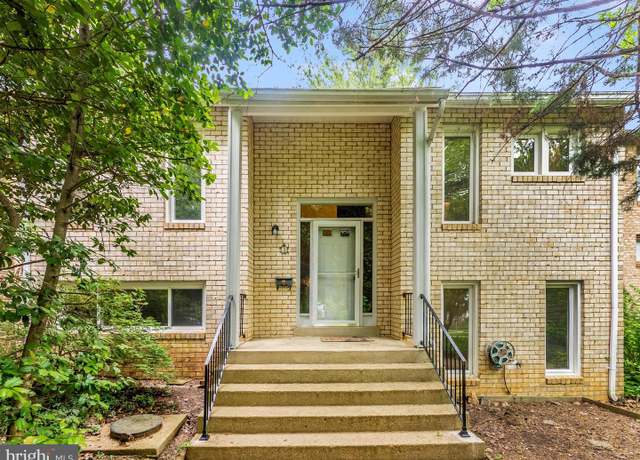 Property at 3 Guy Ct, Rockville, MD 20850, 4 beds, 2 baths