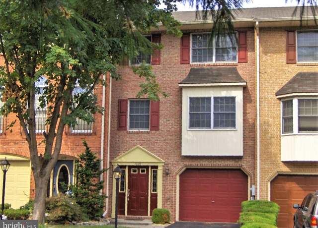 Property at 1026 Lindsay Ln, Hagerstown, MD 21742, 3 beds, 3 baths
