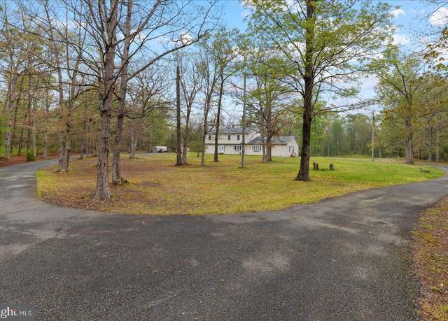 Property at 6706 Millville Ave, Mays Landing, NJ 08330, 6 beds, 4 baths