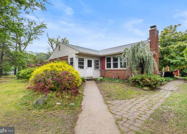 Property at 1949 Bellmore Ave, Woodbury, NJ 08096, 3 beds, 2 baths