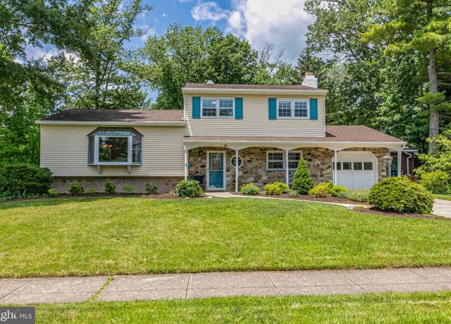 Property at 10 Camelia Ct, Lawrence Township, NJ 08648, 3 beds, 2.5 baths