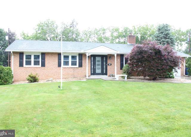 Property at 938 Emily Dr, Mechanicsburg, PA 17055, 3 beds, 1.5 baths