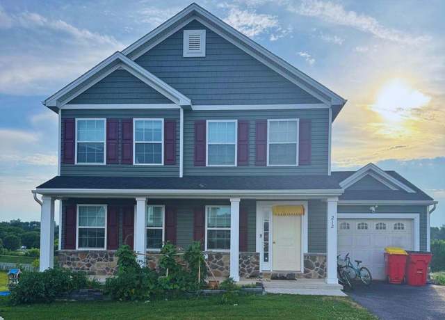 Property at 212 Woodridge Dr, Shippensburg, PA 17257, 4 beds, 3.5 baths
