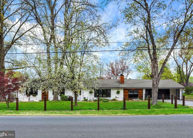 Property at 1412 Montfort Dr, Harrisburg, PA 17110, 4 beds, 2 baths