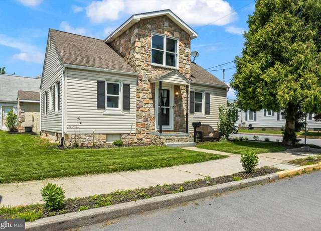 Property at 801 W Cherry St, Palmyra, PA 17078, 3 beds, 2 baths