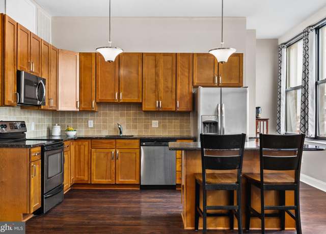 Property at 1100 S Broad St Unit 305B, Philadelphia, PA 19146, 1 bed, 1 bath