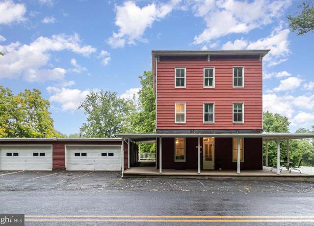 Property at 226 Schoolhouse Rd, Duncannon, PA 17020, 8 beds, 3 baths